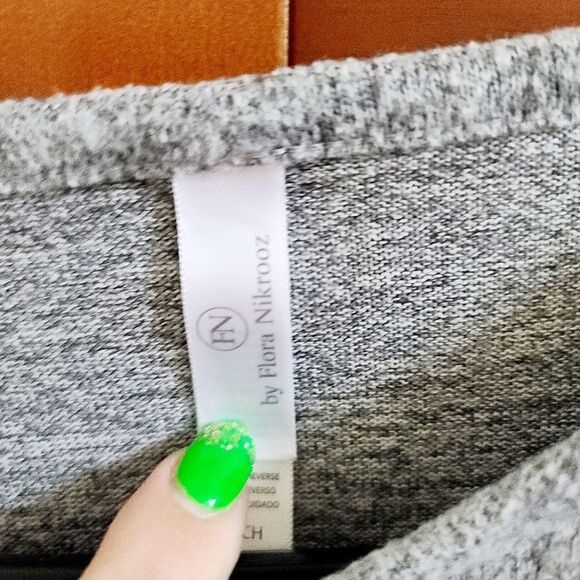 Flora Nikrooz women's lace sleeve top - Picture 7 of 12